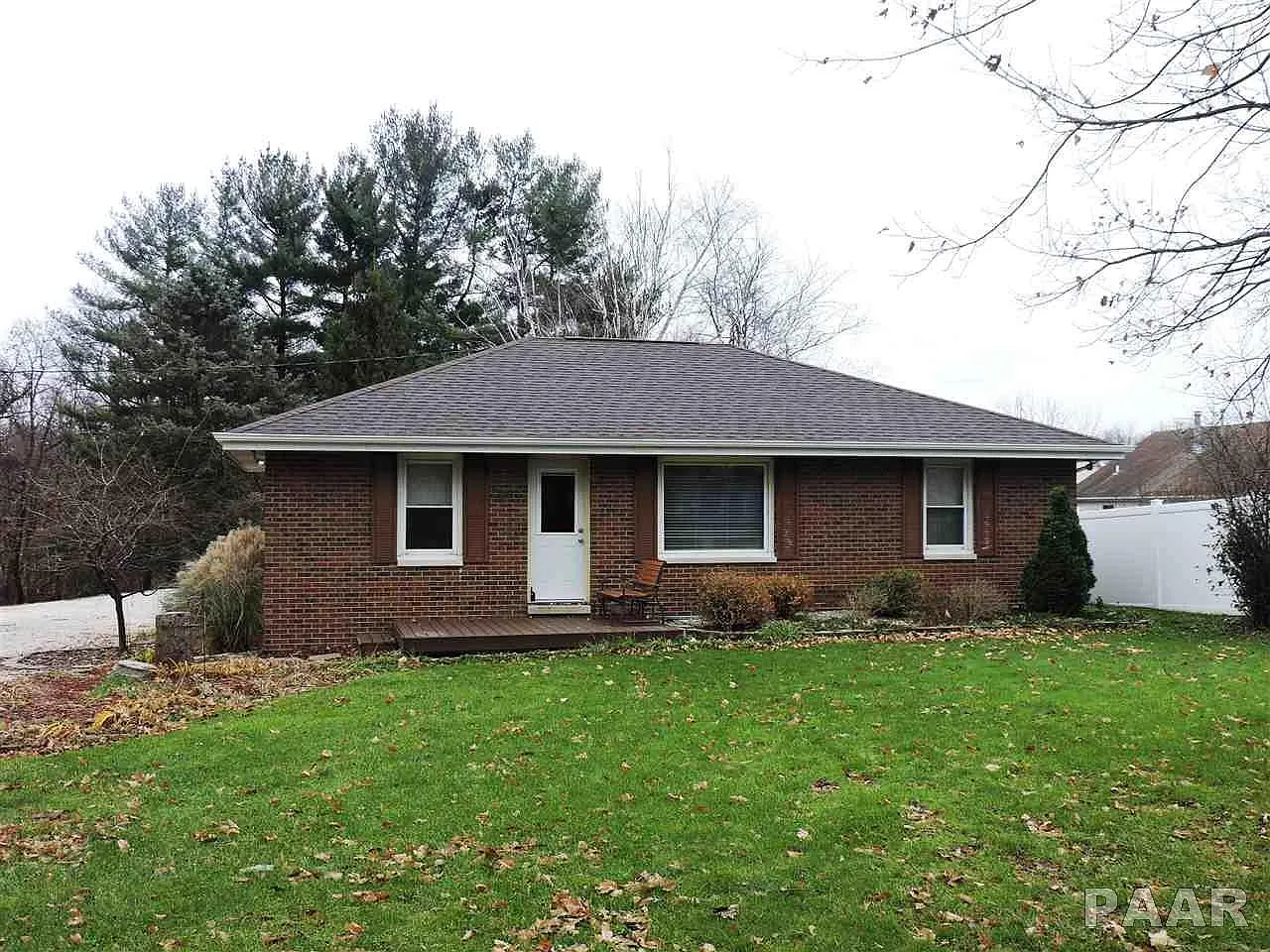 101 E Whipp Ave photo 1