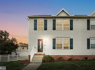 414 Debbie Ct, Hanover, PA 17331