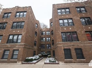 1444 W Byron St #1A, Chicago, IL 60613