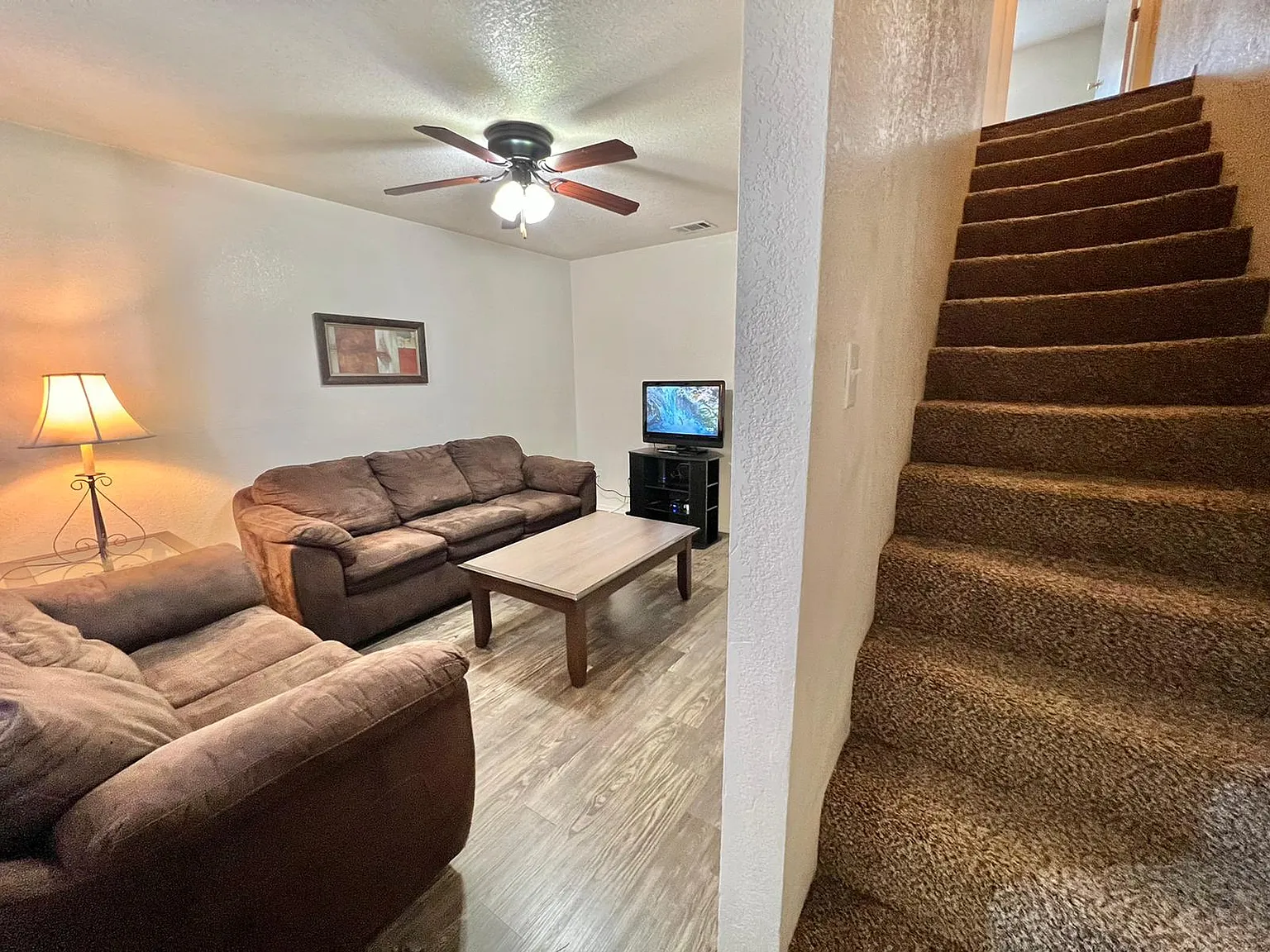 2 bed, 1.5 bath, 850 sqft, $1,650 — Photo 4