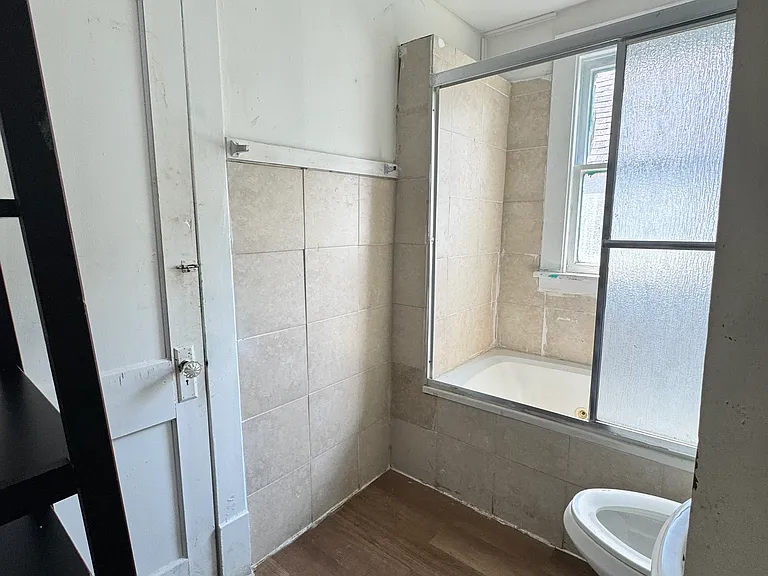 24 Schreck Ave #2 — Photo 9