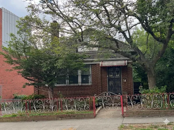 72-46 45TH Avenue, Woodside, NY 11377