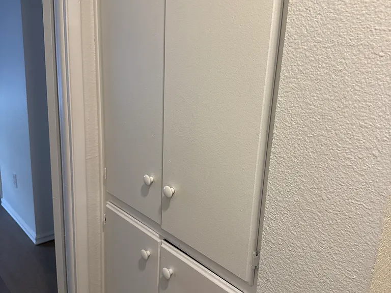 Hall storage