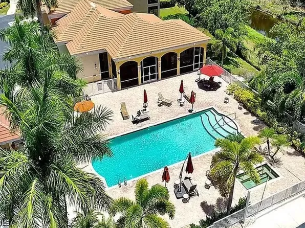 4450 Botanical Place Cir #6, Naples, FL 34112