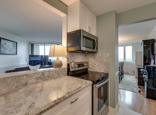 3920 Hastings St #902, Burnaby, BC