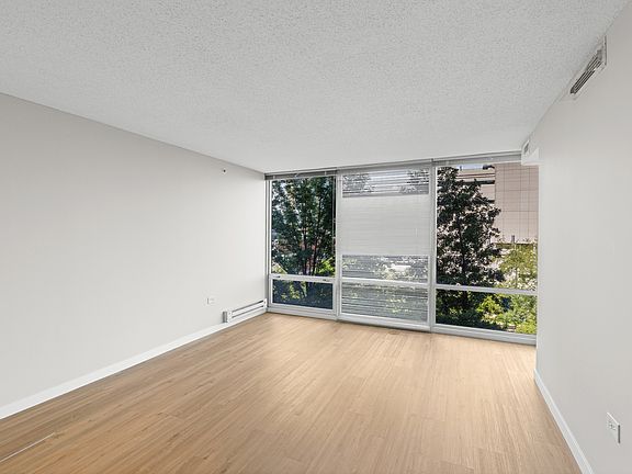 5th image of 800 Elgin Rd APT 718