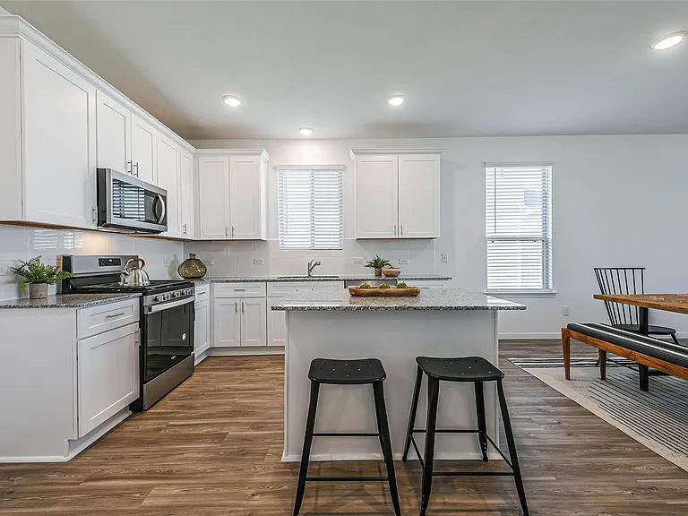3075 Clydesdale Dr — Photo 13