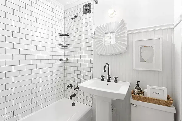 Rented by Corcoran | media 5