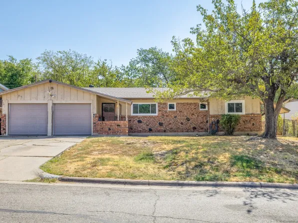 4528 Dee Ln, Haltom City, TX 76117