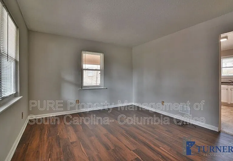 532 Calvary Dr — Photo 14