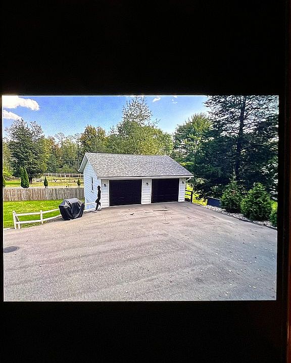 2nd image of 74 Sellersville Dr