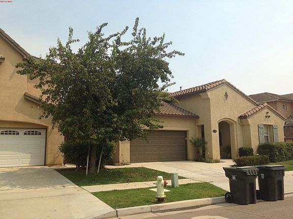 3rd image of 2544 S Calderon Dr