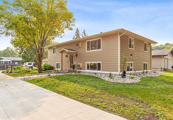 3rd image of 3419 2nd St N #1