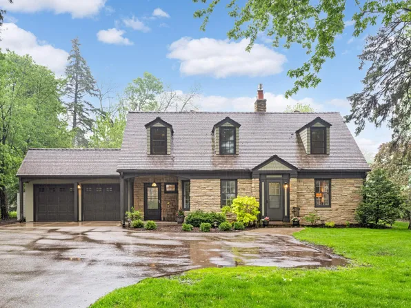 6709 Normandale Rd, Edina, MN 55435