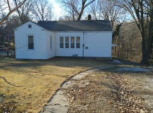 23 Creston Dr, Belleville, IL