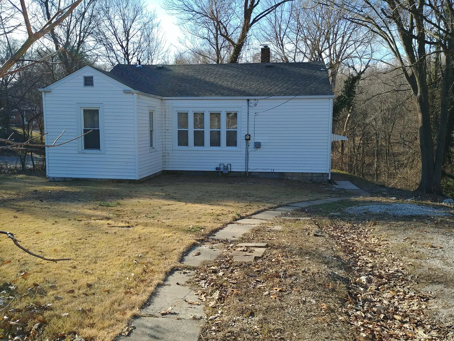 23 Creston Dr photo 1