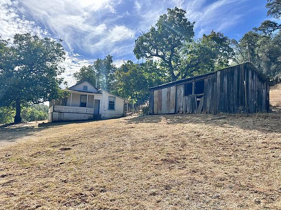 3rd image of 3280 Murphys Grade Rd