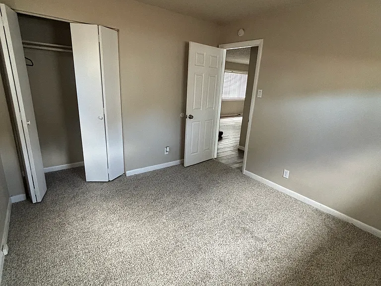 2130 E 6th St #2130 — Photo 7