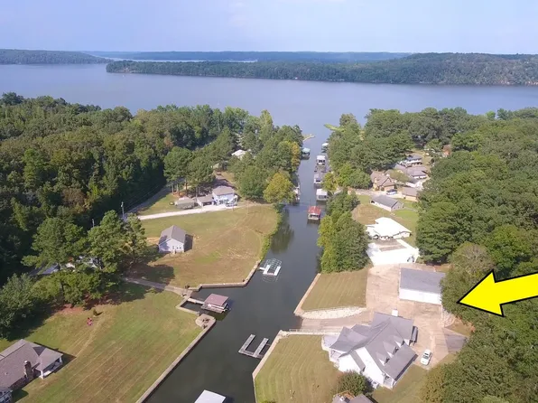 723 Haines Dr, Cherokee, AL 35616