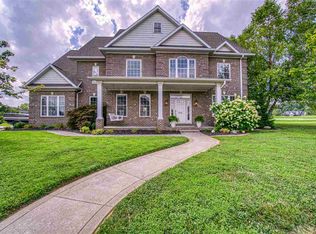 512 Hickory Wood Ct, Henderson, KY 42420