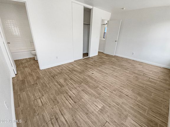 5th image of 11802 W CORRINE Drive