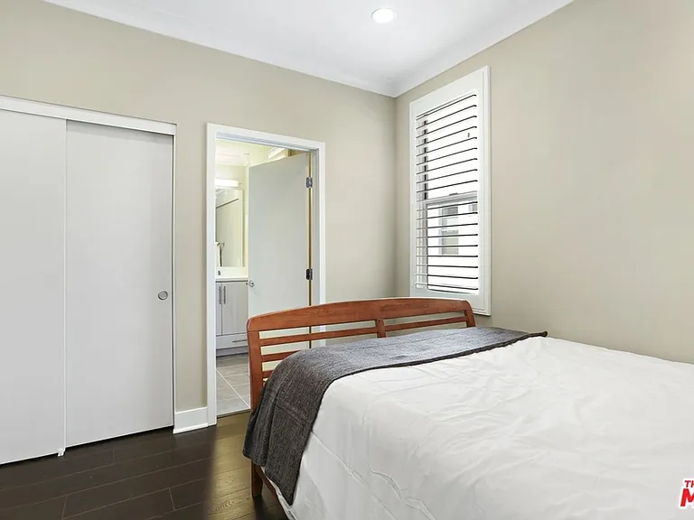 2202 Edendale Ln — Photo 20