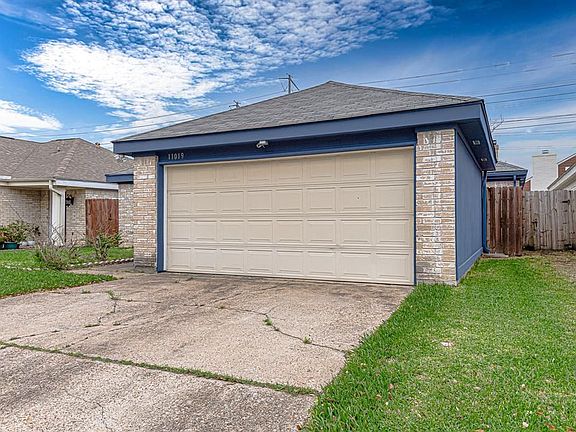 3rd image of 11019 Willwood Dr