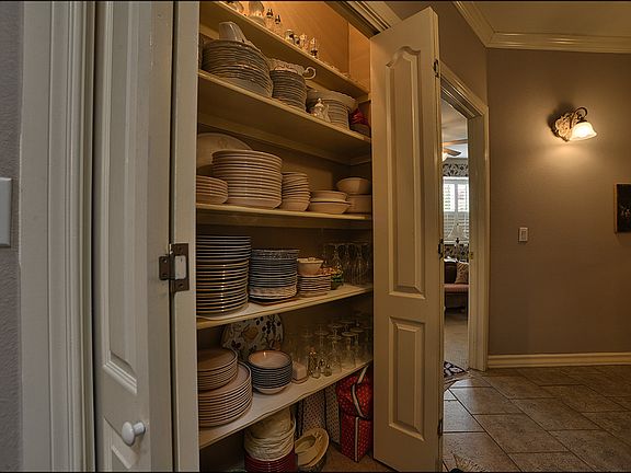 5th image of 6524 Calle Placido Dr