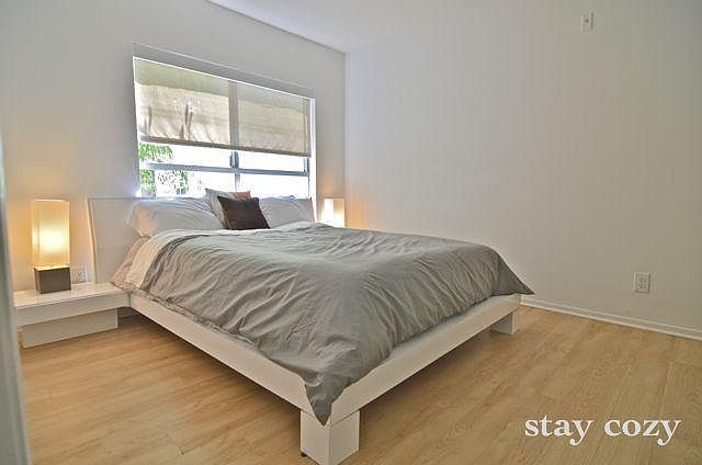 1st image of 940 Larrabee St #306A