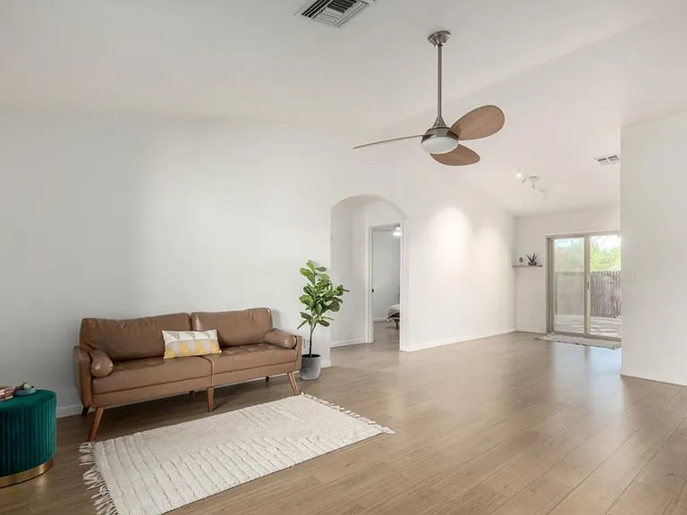 4781 E Joslyn Heights Pl — Photo 3