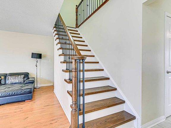 3rd image of 2229 Baronwood Dr