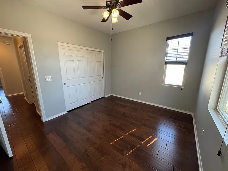 345 Dahlia Way — Photo 20