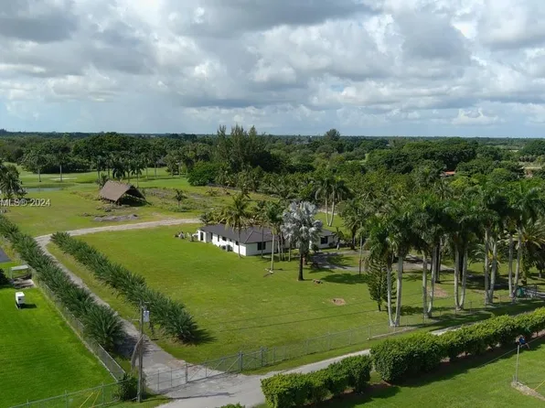 17350 SW 236th St, Homestead, FL 33031
