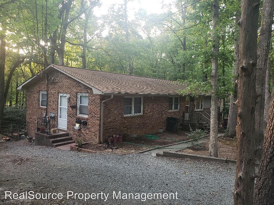 2nd image of 107 Hanna St #A