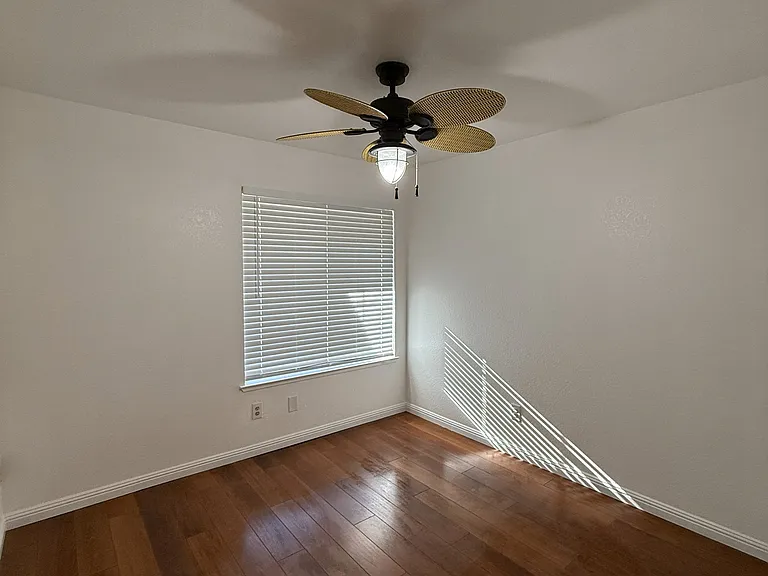 4817 Devereaux Way — Photo 17