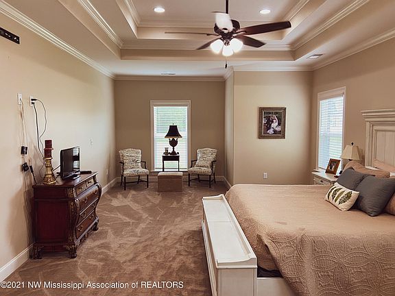 3rd image of 3071 Fossil Hill Dr
