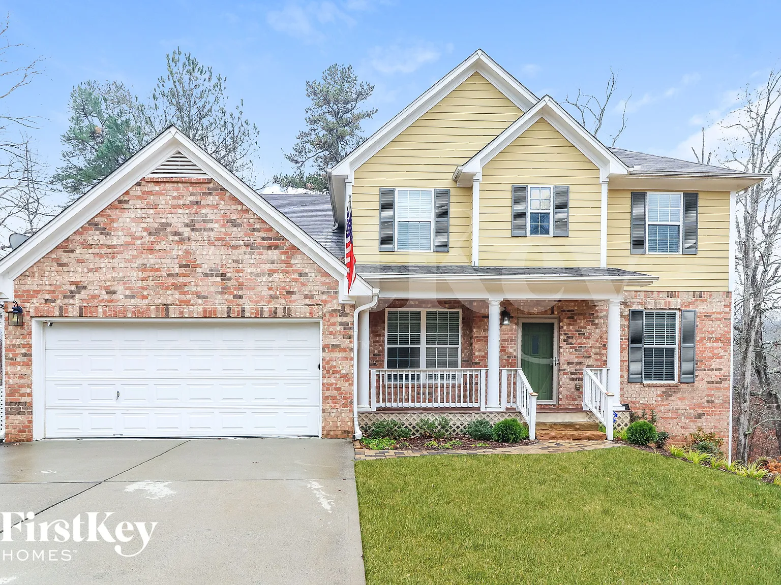 4 bed, 2.5 bath, 2852 sqft, $2,345 — Photo 1
