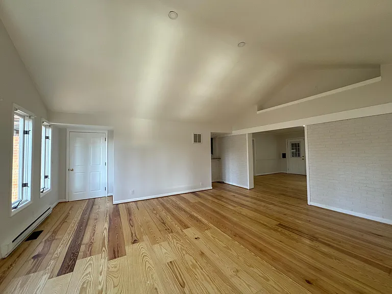 103 Thornwood Rd — Photo 21