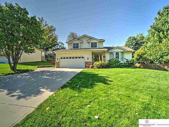 5th image of 5022 N 112th St