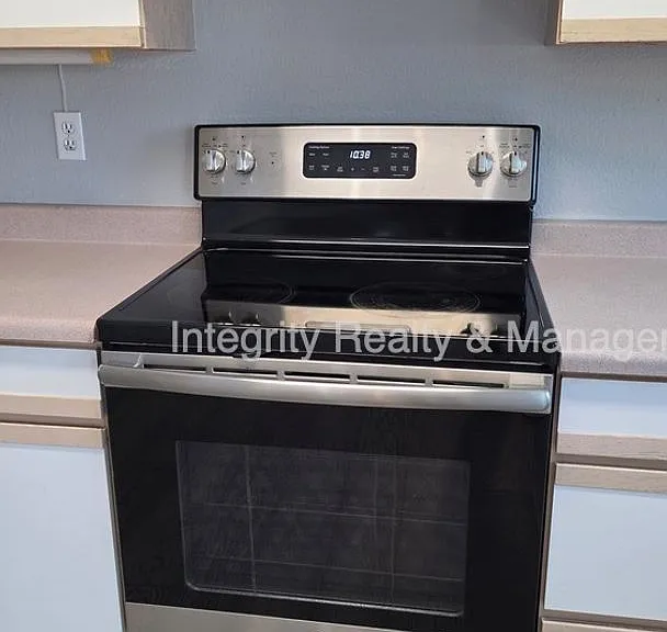 5056 Weeping Willow Cir — Photo 10
