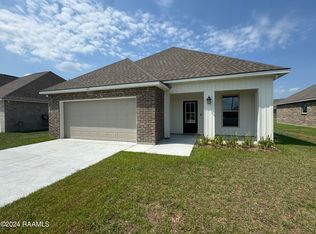 211 Weaver Way, Maurice, LA 70555