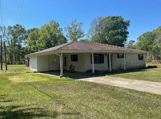 37 Huppo Rd, Picayune, MS 39466