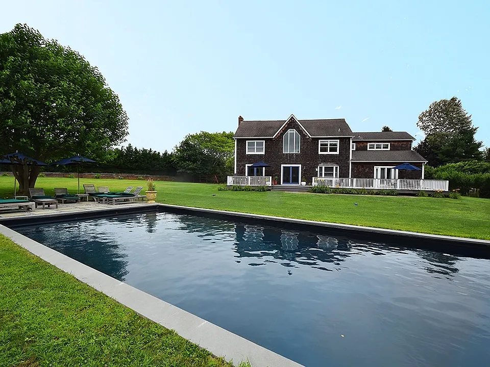 492 Lumber Ln