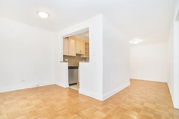 Rented by Living New York | media 3