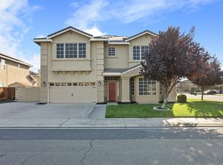 630 Pecan Dr, Ripon, CA 95366