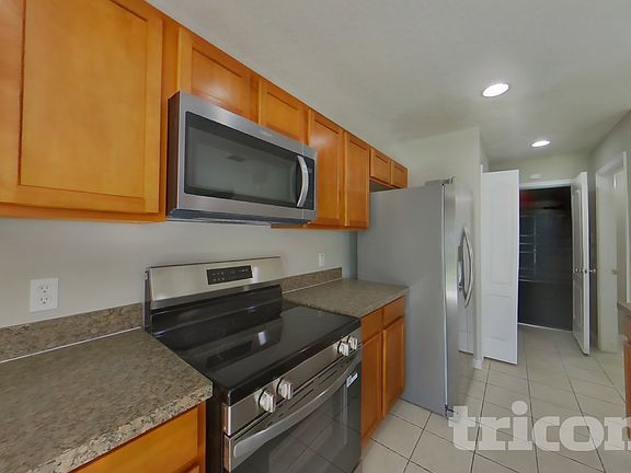 4th image of 1708 Portcastle Cir