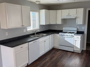 2216 Oxford Rd, Redding, CA 96002