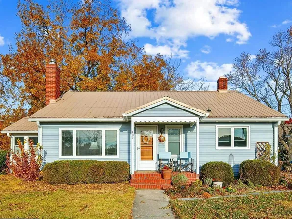 105 Seymour Ave, Saint Michaels, MD 21663