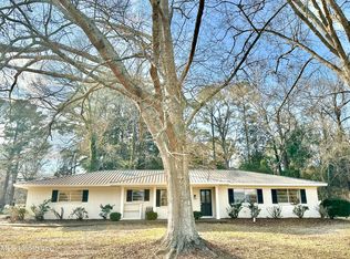 1002 Mark Dr, Mendenhall, MS 39114