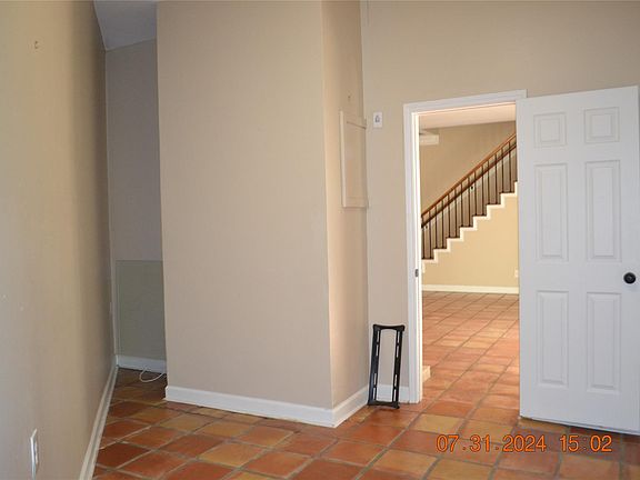 4th image of 24 Bayou Pointe Dr